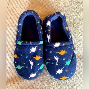 Boys size 13/1 slippers